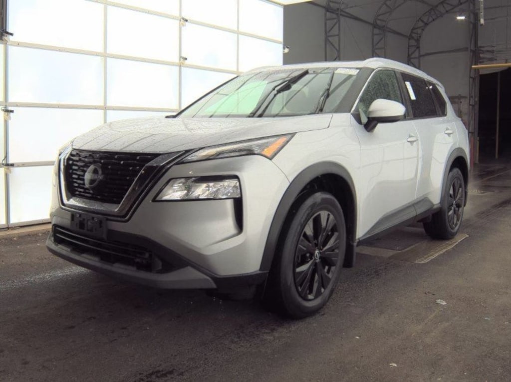 Used 2023 Nissan Rogue SV SUV