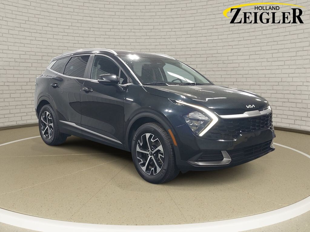 Used 2023 Kia Sportage Hybrid EX SUV