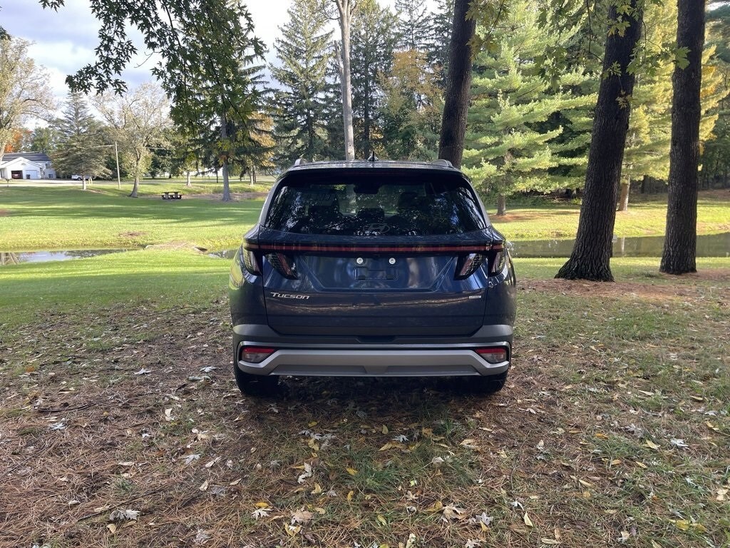 New 2026 Hyundai Tucson SEL Premium SUV