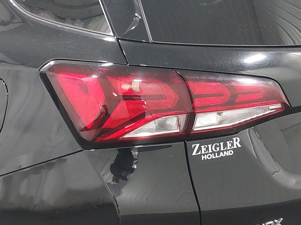 2023 CHEVROLET EQUINOX - Image 35