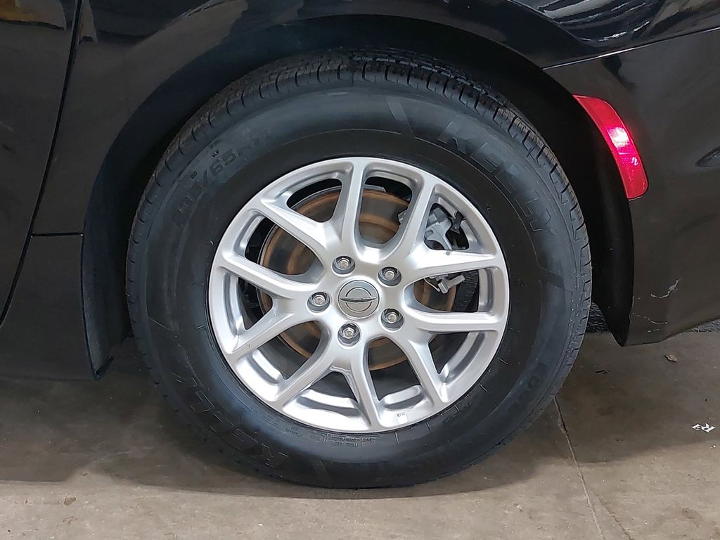 2024 CHRYSLER PACIFICA - Image 35