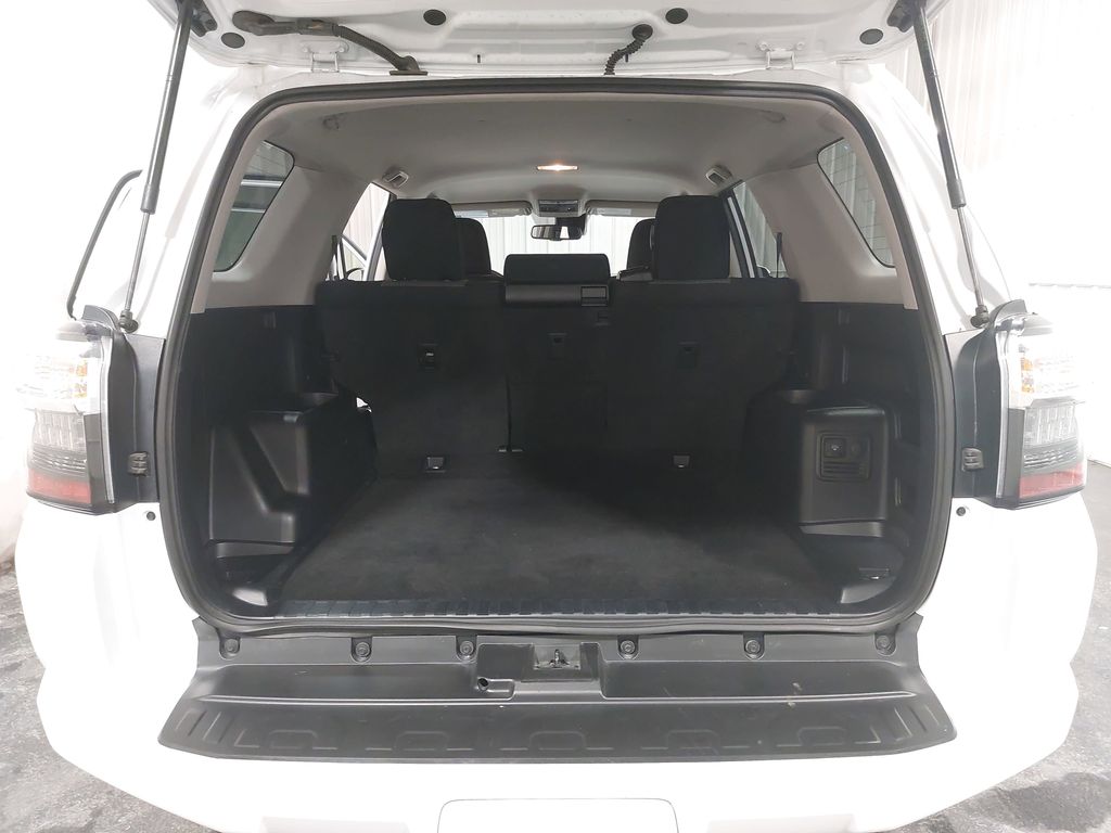 2024 TOYOTA 4RUNNER - Image 12