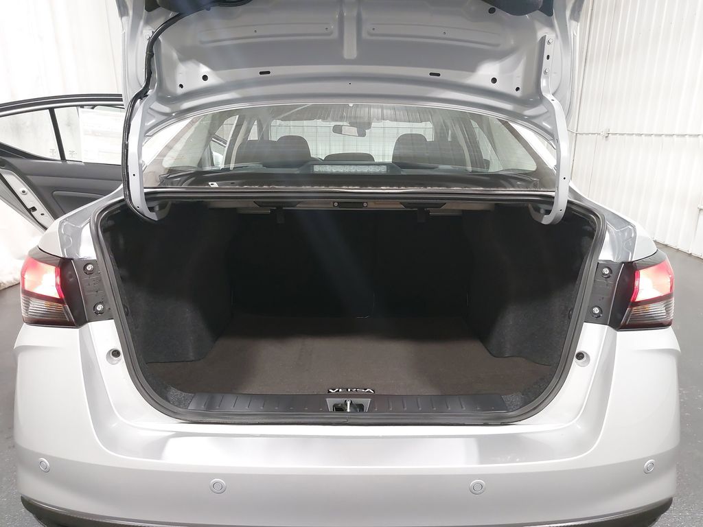 2025 Nissan Versa Sedan SV - Photo 12