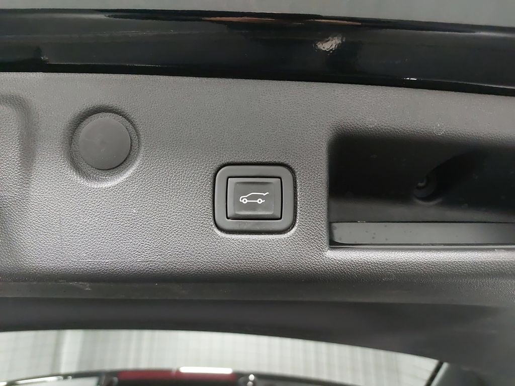 2023 CHEVROLET EQUINOX - Image 13