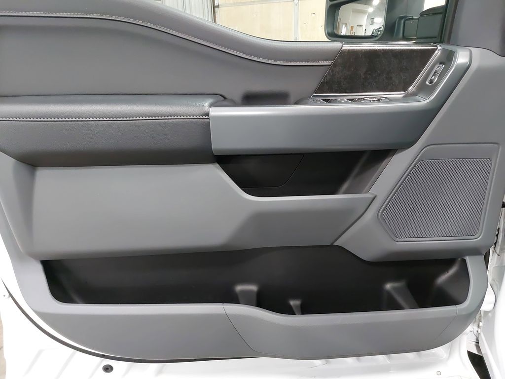 2022 FORD F-150 - Image 24