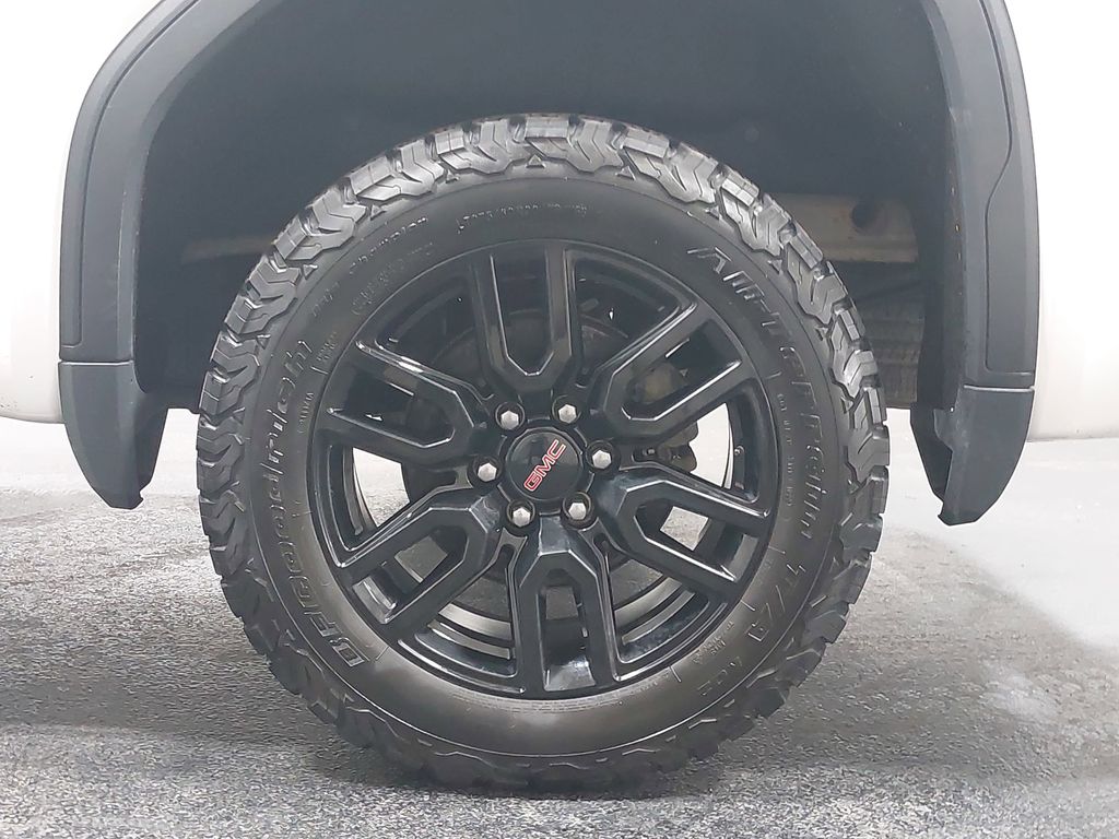 2022 GMC SIERRA - Image 33