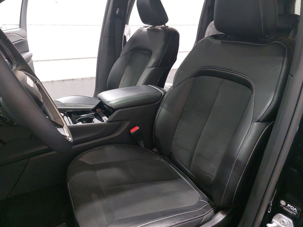 2023 JEEP GRAND CHEROKEE - Image 15