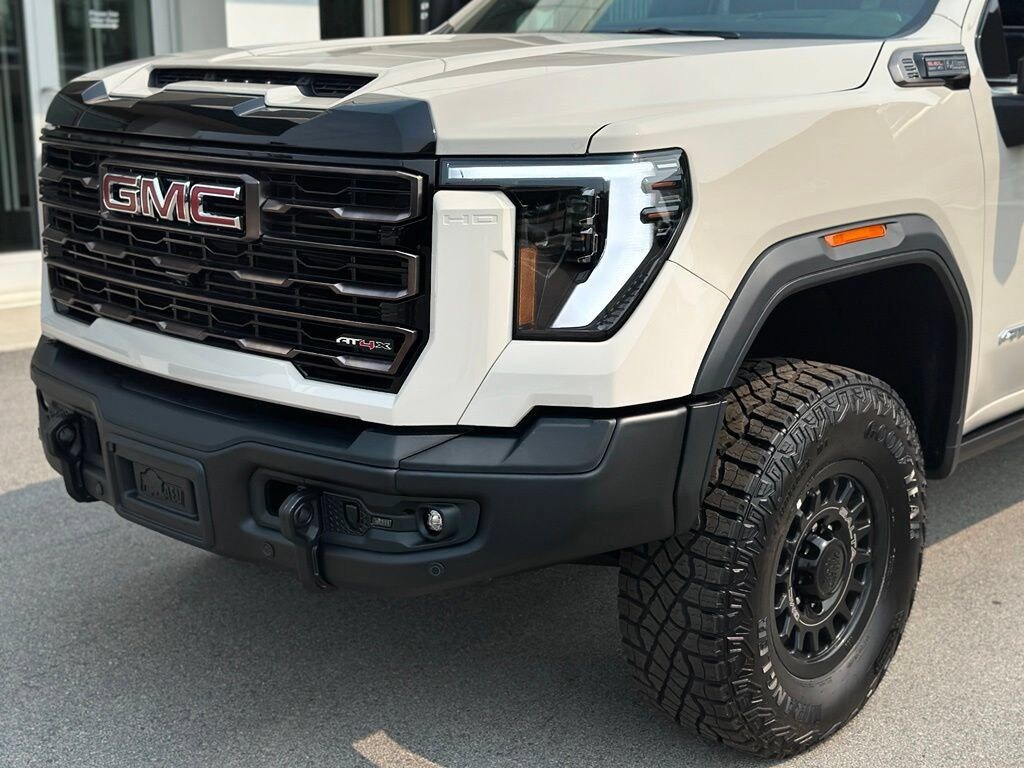 New 2026 GMC Sierra 2500 HD AT4X Truck Crew Cab