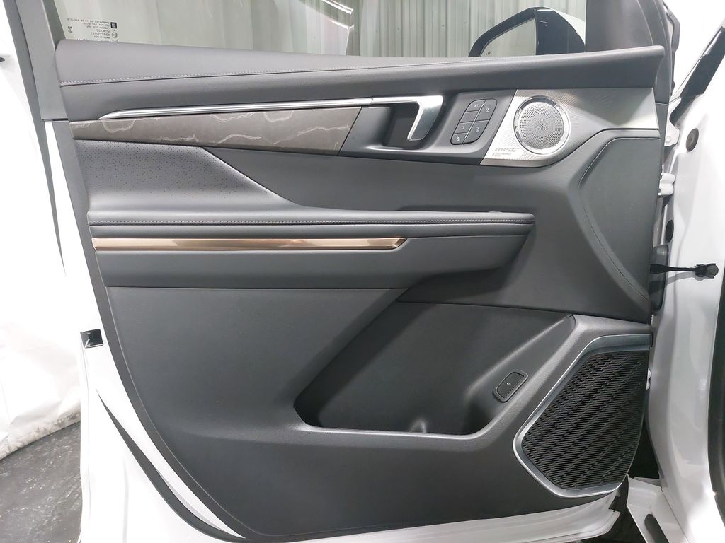 2025 BUICK ENCLAVE - Image 30