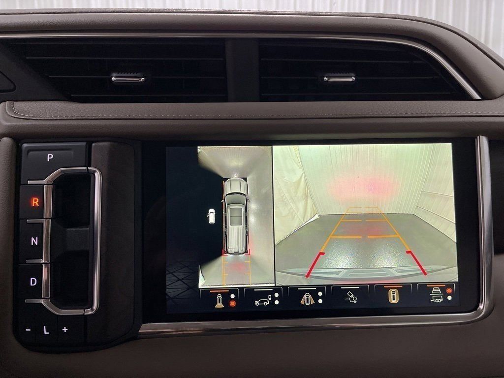 2024 GMC YUKON XL - Image 15