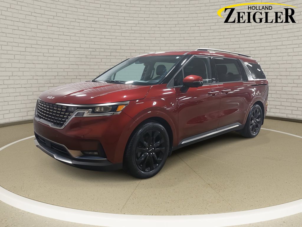 2023 KIA CARNIVAL - Image 1