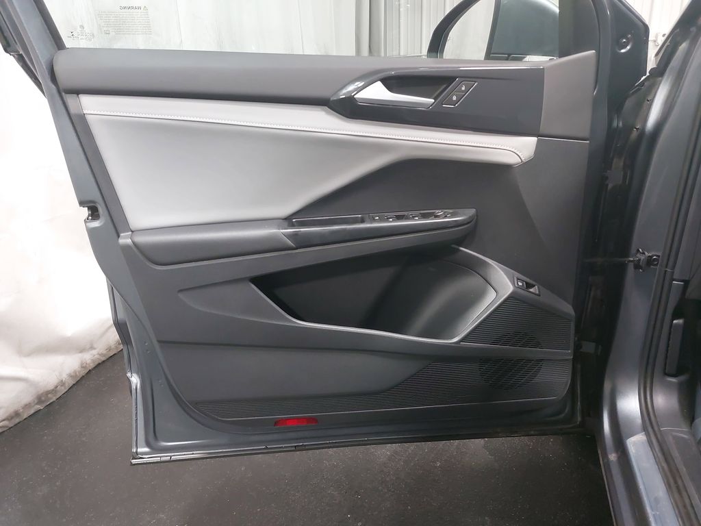 2022 VOLKSWAGEN TAOS - Image 27