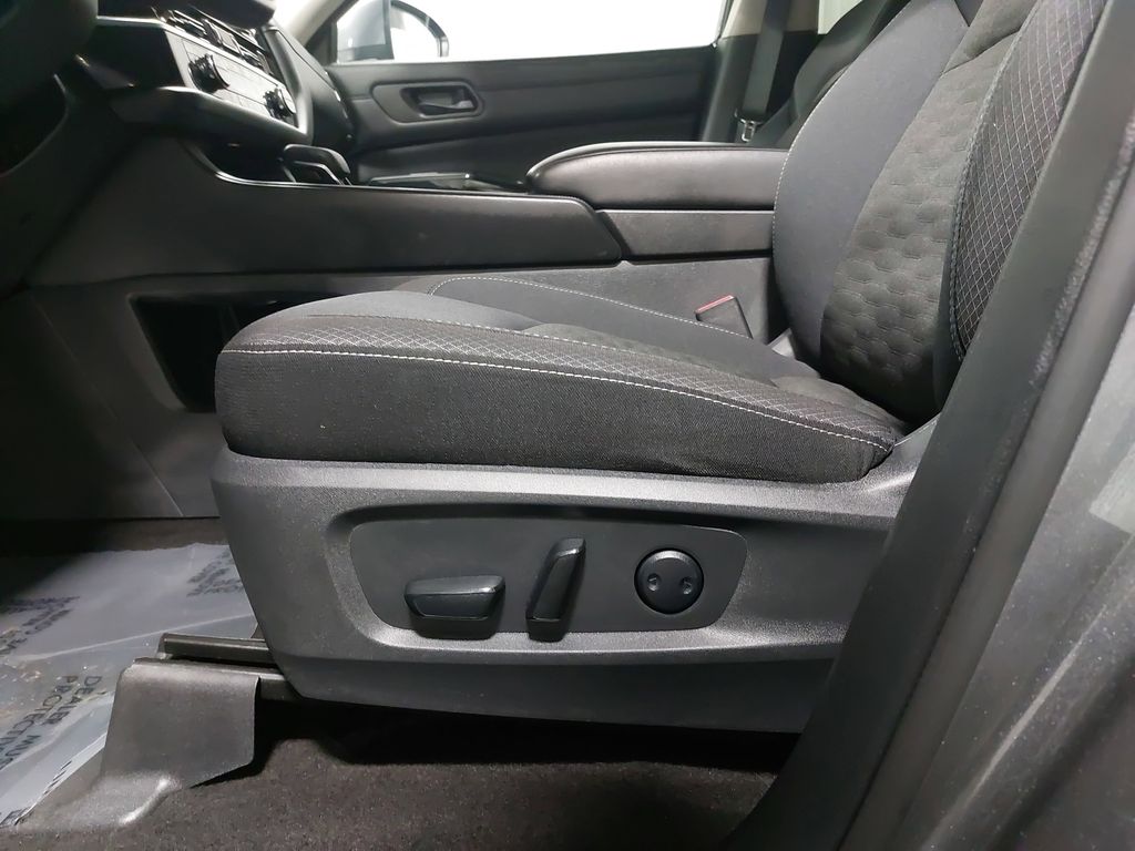 2025 NISSAN PATHFINDER - Image 31