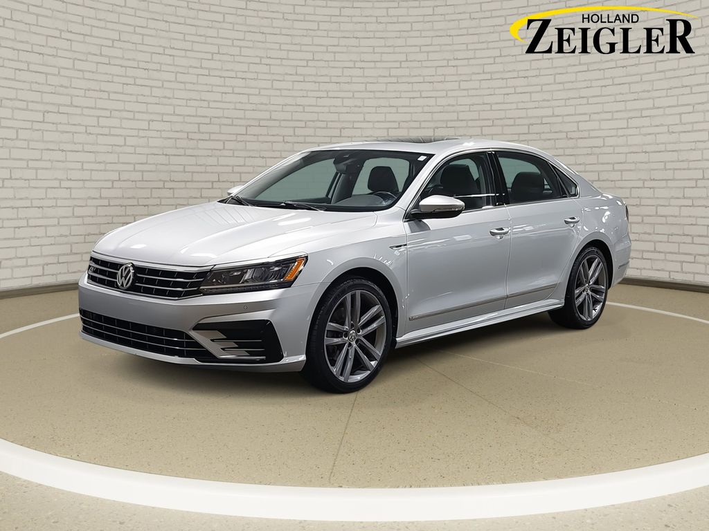 2019 Volkswagen Passat S's photo