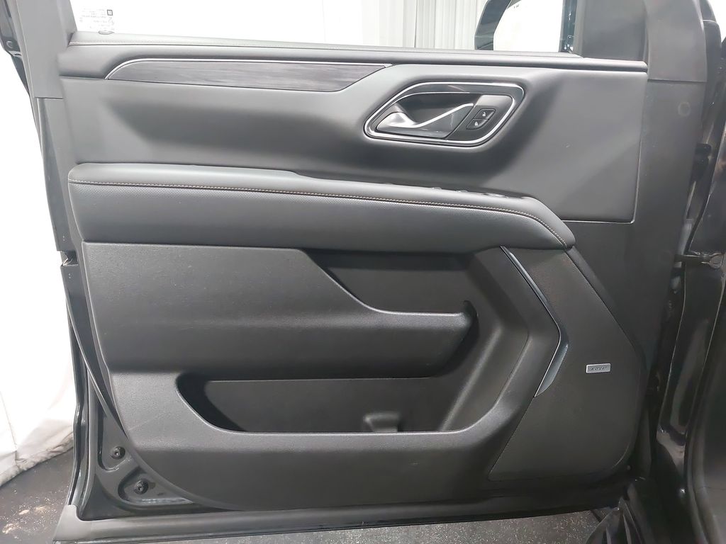 2022 GMC YUKON - Image 30