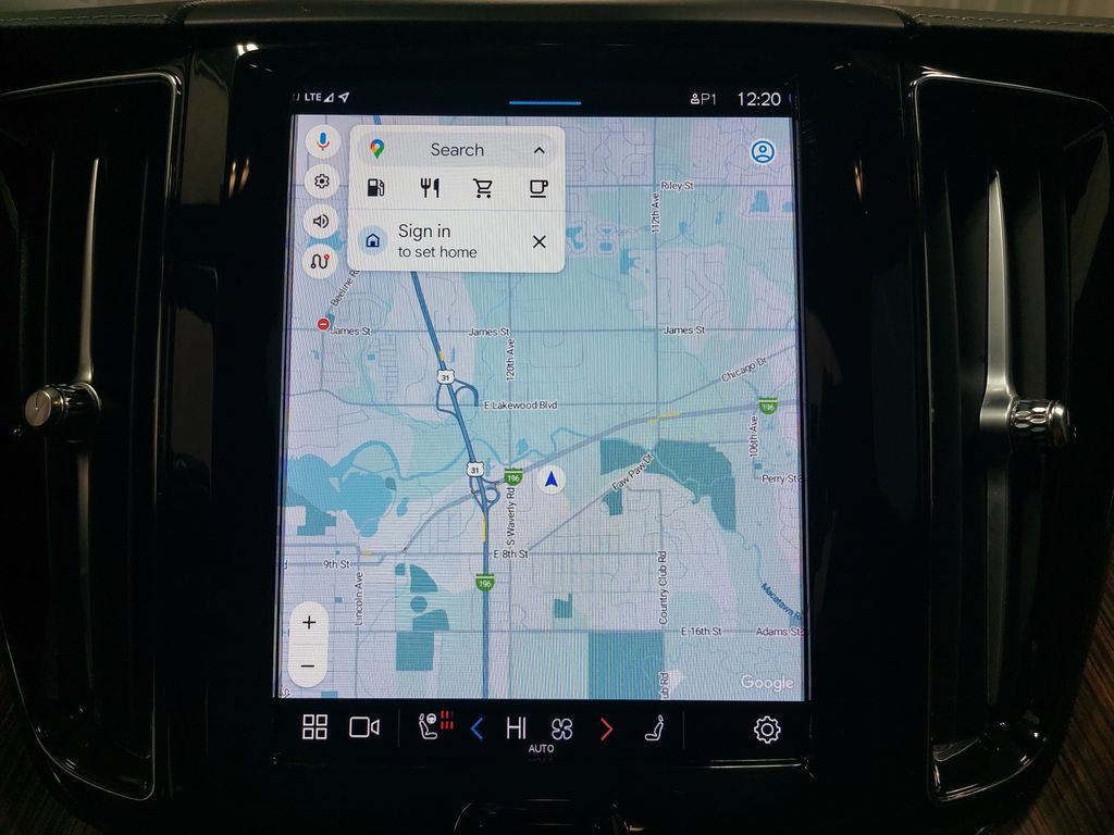 2023 VOLVO XC60 - Image 24