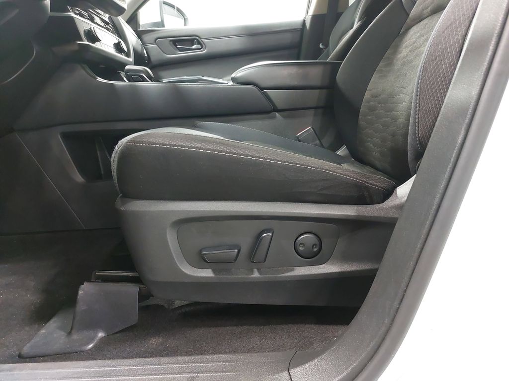 2023 NISSAN PATHFINDER - Image 30