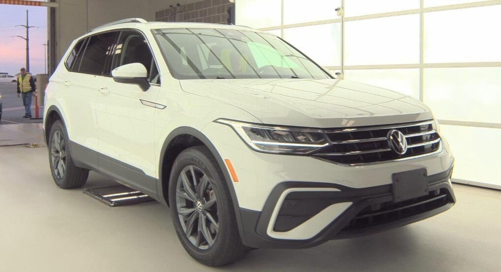 2022 Volkswagen Tiguan SE photo 4