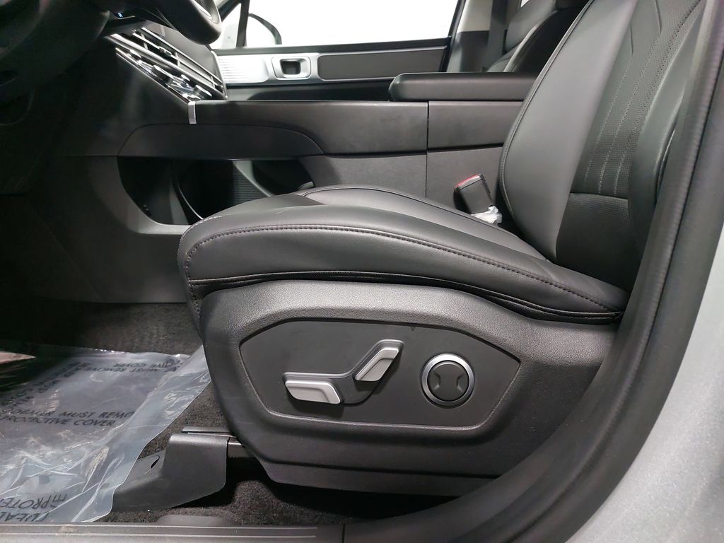 2025 HYUNDAI SANTA FE - Image 31