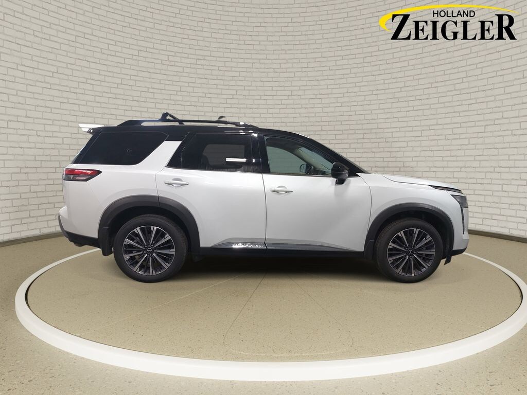 New 2026 Nissan Pathfinder Platinum SUV