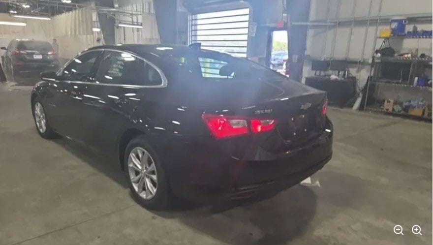 1G1ZD5ST7RF206547