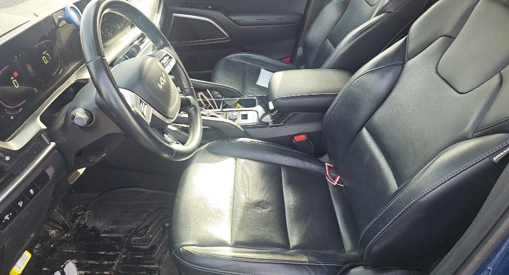 2023 KIA TELLURIDE - Image 10