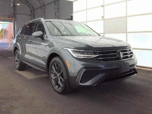 2023 VOLKSWAGEN TIGUAN - Image 1