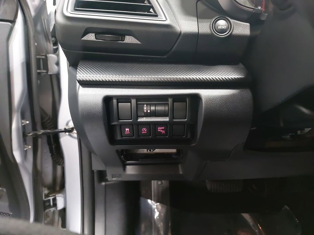 2022 SUBARU CROSSTREK - Image 25