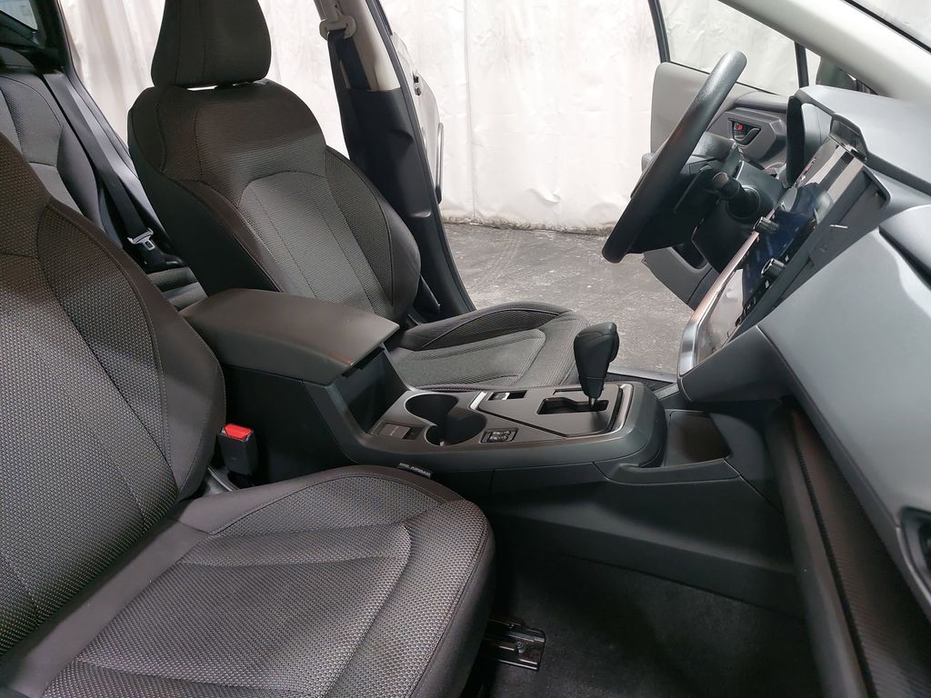 2024 SUBARU CROSSTREK - Image 10
