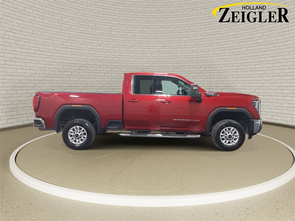 2024 Gmc Sierra HD SLE photo 4