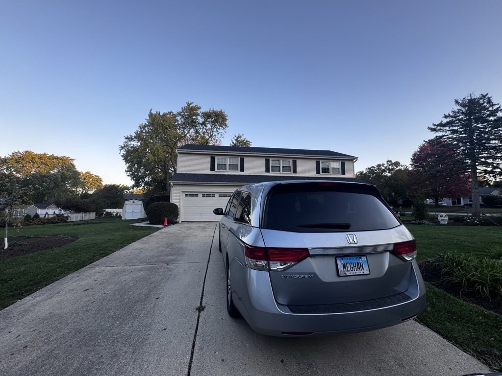 Used 2016 Honda Odyssey EX-L Minivan/Van