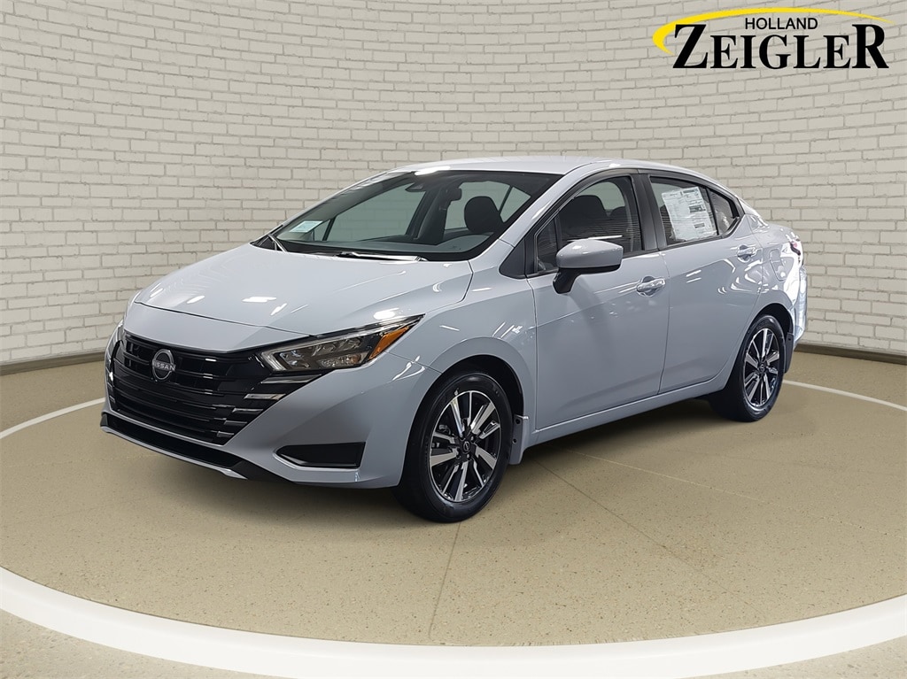 New 2025 Nissan Versa 1.6 SV Sedan
