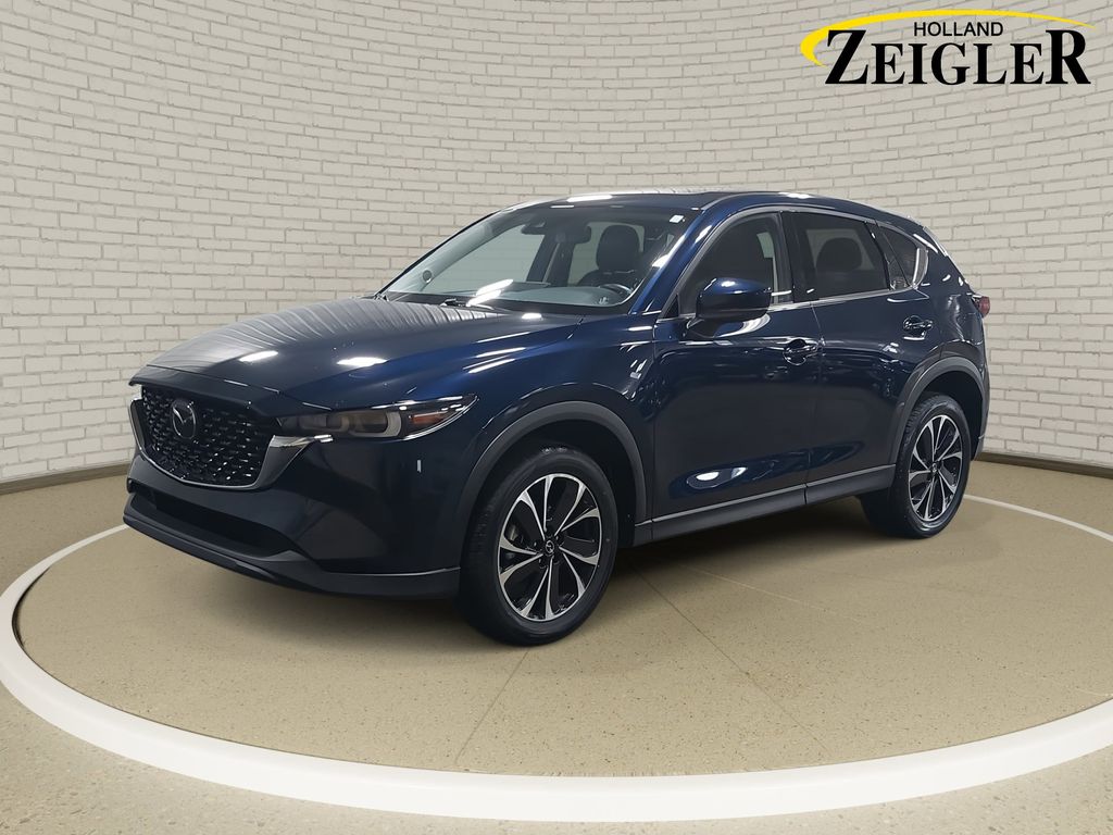 2022 Mazda CX-5 S Premium package's photo