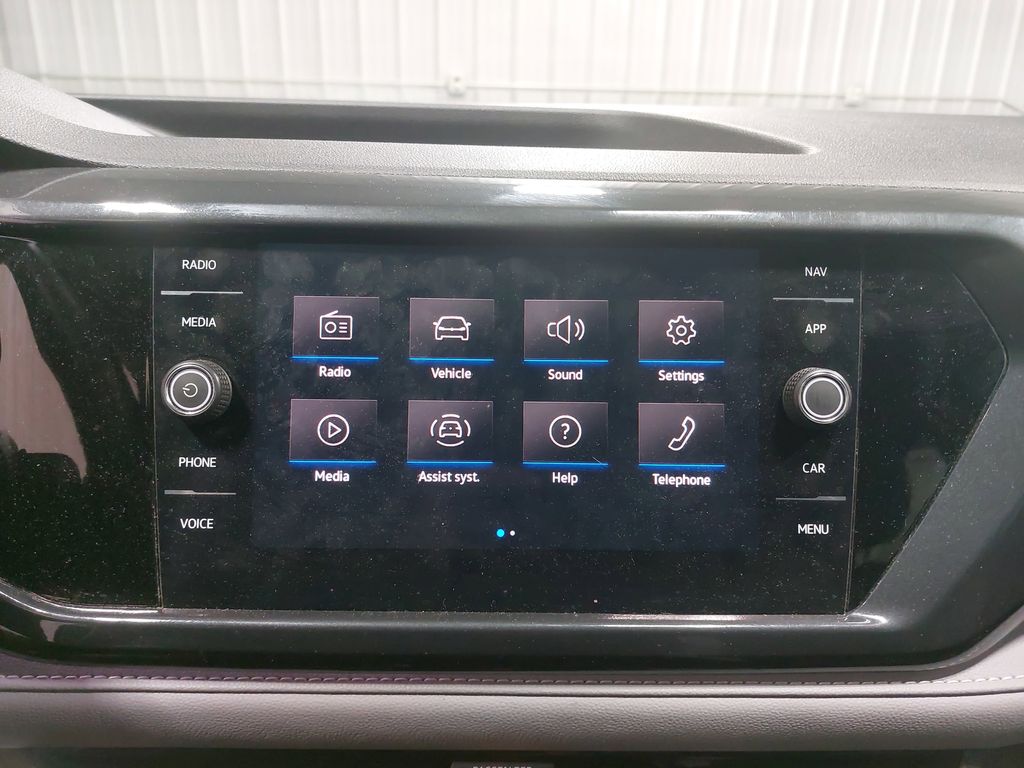 2022 VOLKSWAGEN TAOS - Image 21