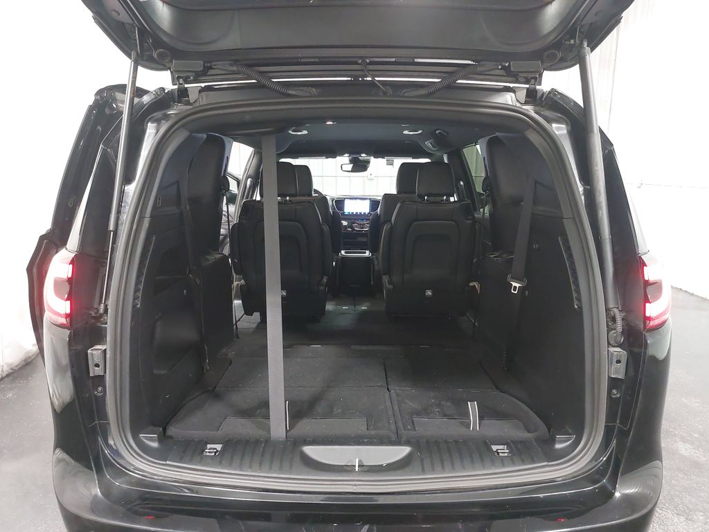2025 CHRYSLER PACIFICA - Image 14