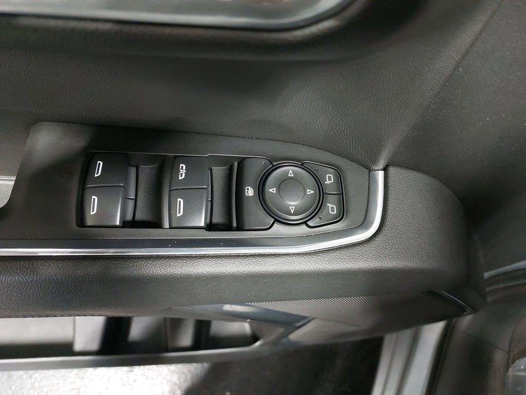 2024 GMC SIERRA - Image 28