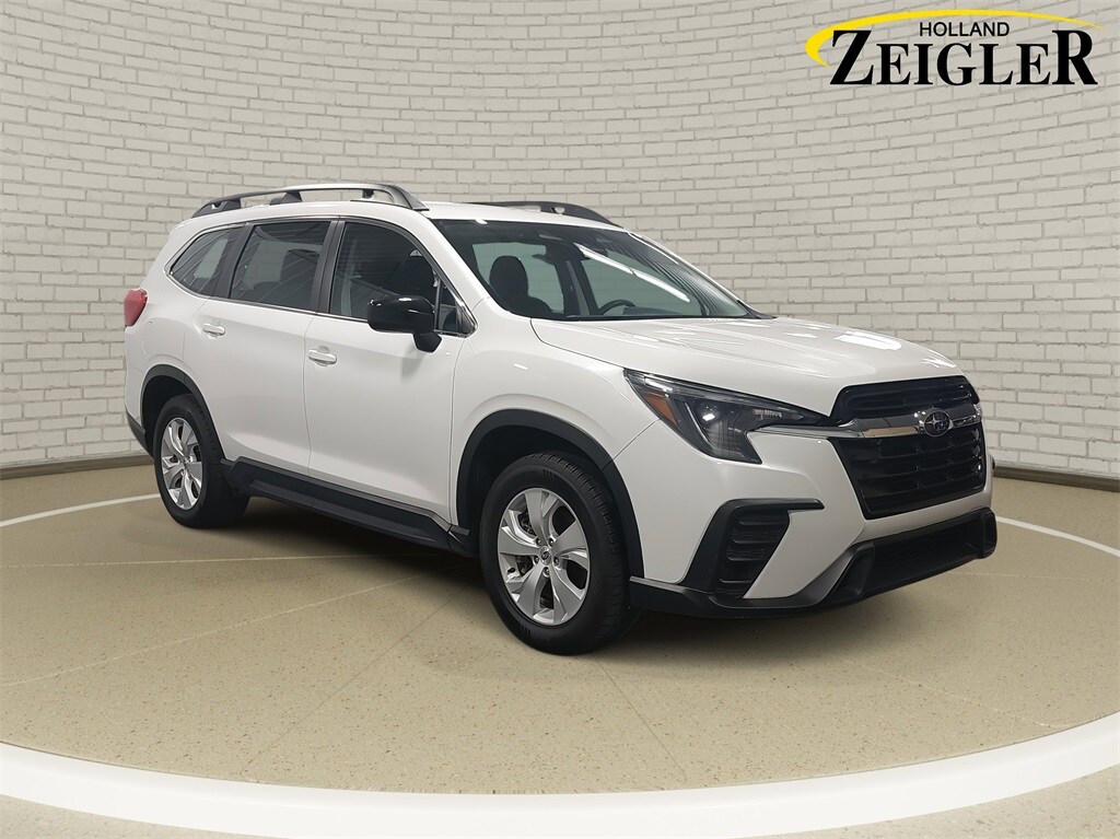 2023 Subaru Ascent Base photo 2