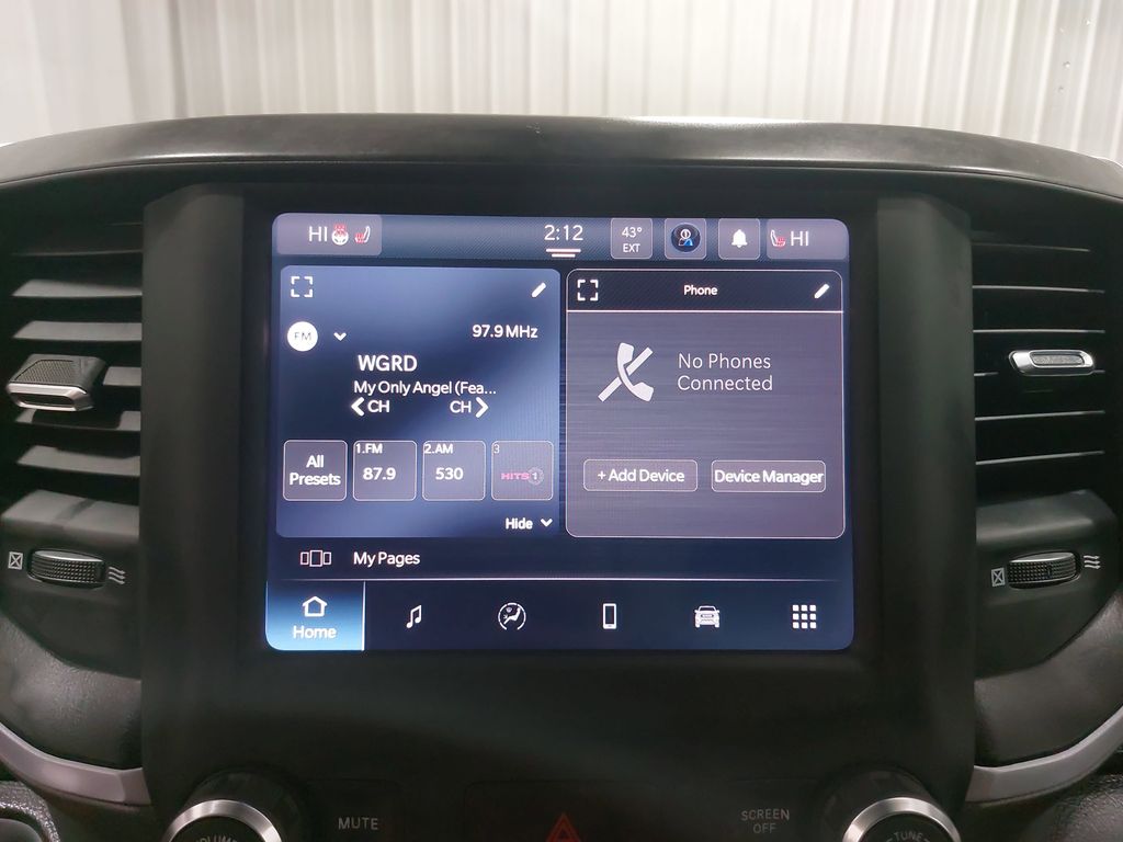 2022 RAM 1500 - Image 21