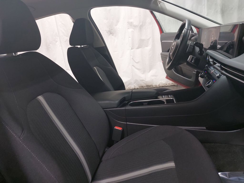 2025 HYUNDAI SONATA - Image 10