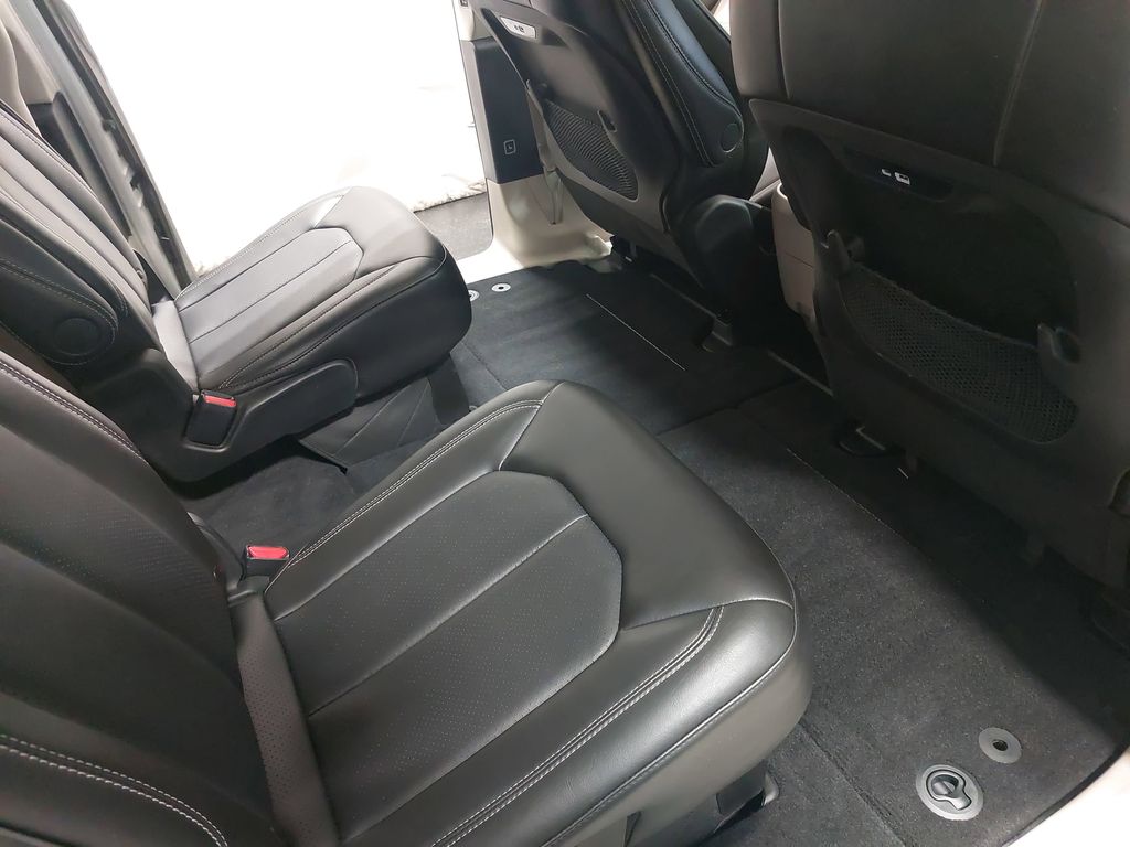 2024 CHRYSLER PACIFICA - Image 11