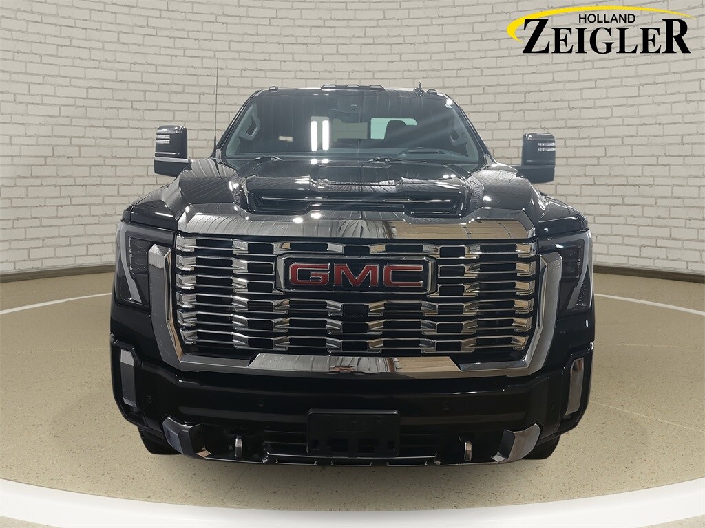 2024 Gmc Sierra HD Denali photo 2