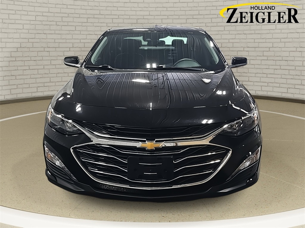 Used 2024 Chevrolet Malibu 1LT with VIN 1G1ZD5ST1RF231489 for sale in Holland, MI
