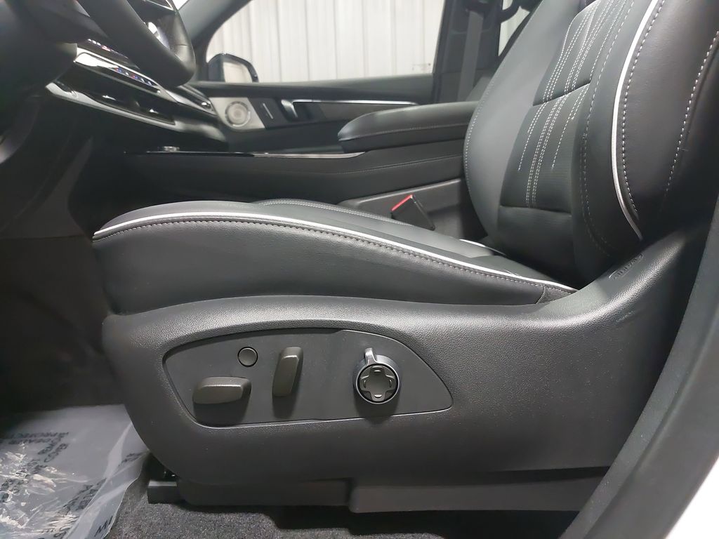 2025 BUICK ENCLAVE - Image 33