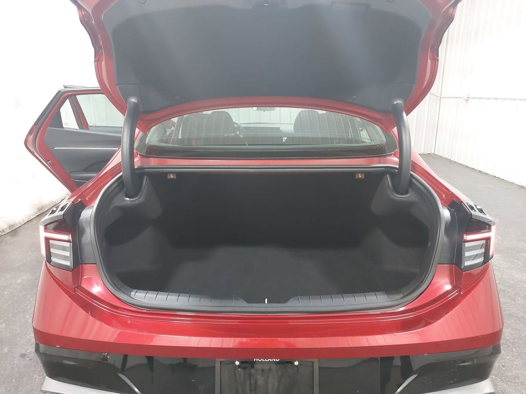 2025 HYUNDAI SONATA - Image 12