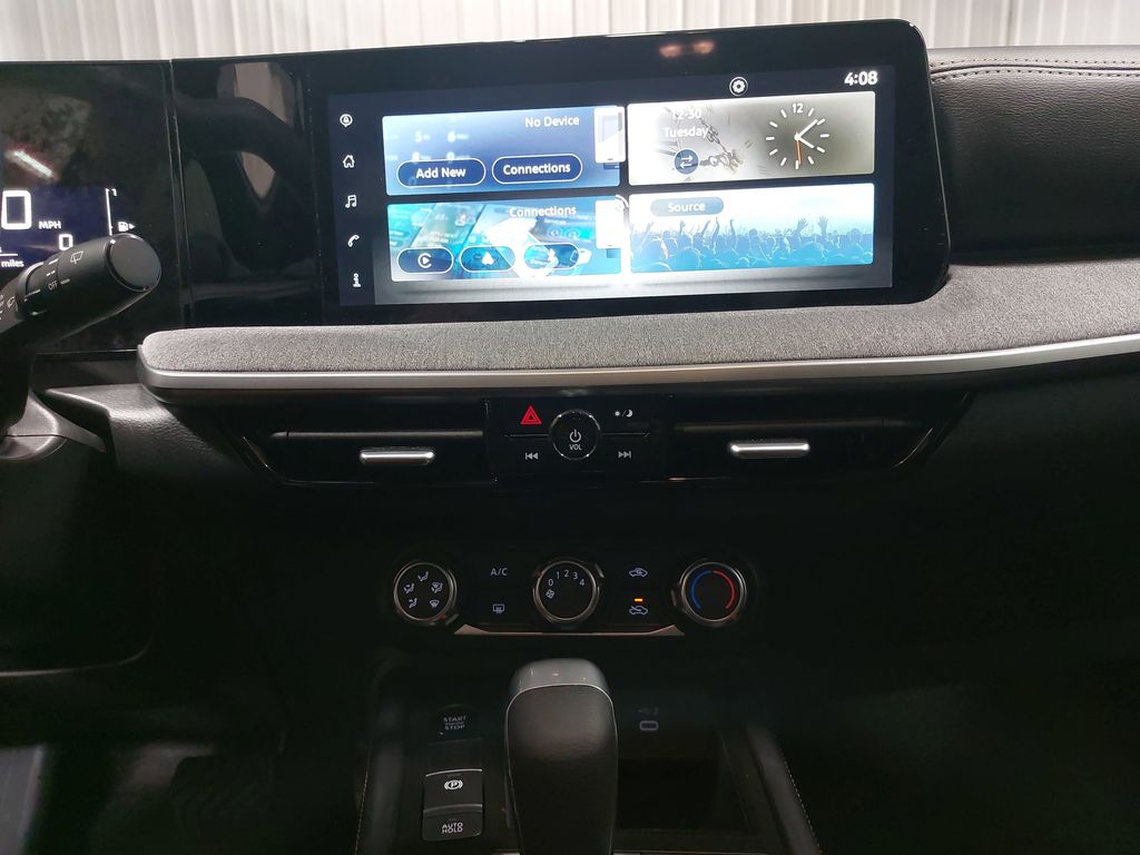 2025 NISSAN KICKS MPV - Image 19