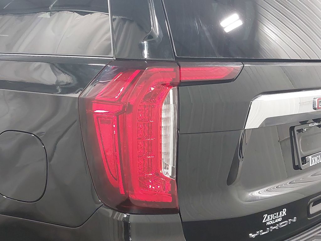 2022 GMC YUKON - Image 38