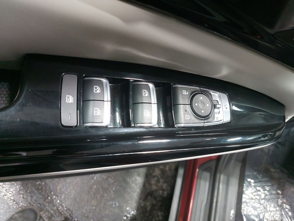 2023 KIA CARNIVAL - Image 30