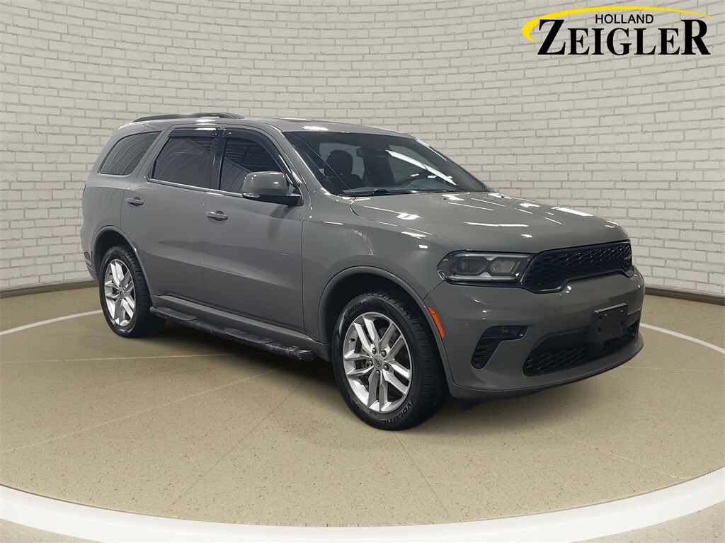 2022 Dodge Durango GT Plus photo 3
