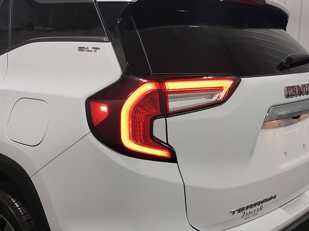 2024 GMC TERRAIN - Image 34