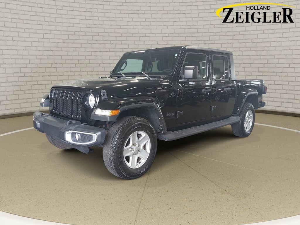 Used 2022 Jeep Gladiator Sport Truck